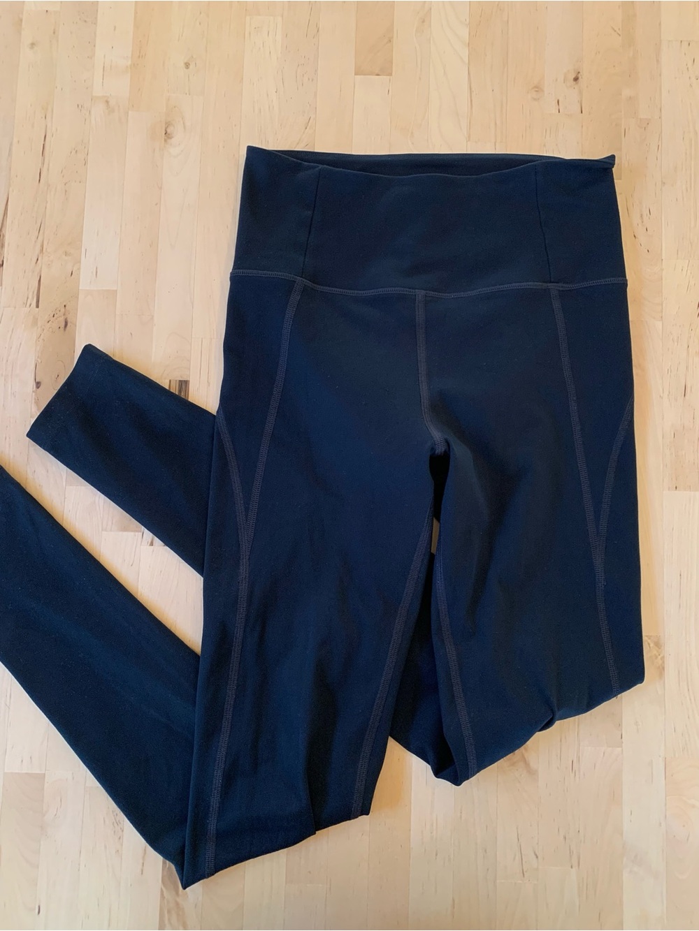 Girlfriend Collective - Black - Leggings - Small - Picture 2 of 5